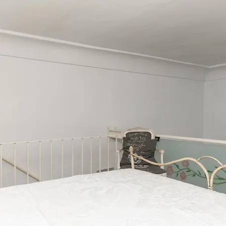 Apartment Vintage Con Balcone By Wonderful Italy *