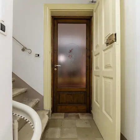 Vintage Con Balcone By Wonderful Italy * Ostuni