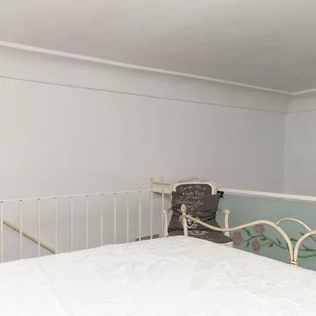 Apartment Vintage Con Balcone By Wonderful Italy *